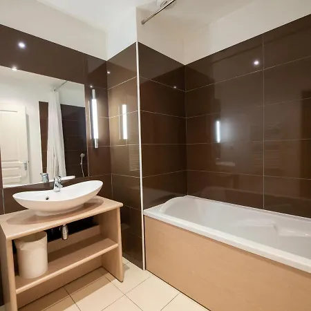 A - Terrasse & Animaux Admis - Fr-1-165b-56 דירה ז'וסייר